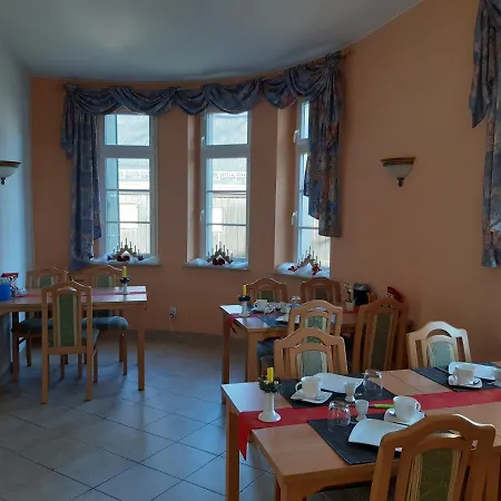 Schöne 3*